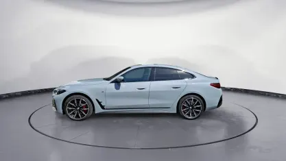 Neu BMW i4 M Sport 442 kW (601 PS) 2026 Grau Limousine