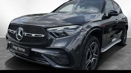 Gebraucht Mercedes GLC300 AMG 204 PS (150 kW) 2023 Metalliclack graphitgrau SUV