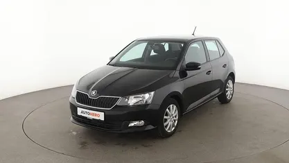 Schwarz Gebraucht 2017 Skoda Fabia Ambition Kleinwagen | 9.650 € (Fairer Preis)