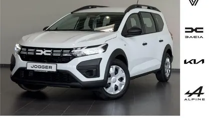 Weiß Gebraucht 2024 Dacia Jogger Essentiel Van / Kleinbus | 16.490 € (Superpreis)
