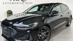 Obsidianschwarz Gebraucht 2023 Ford Focus ST Limousine | 33.749 € (Fairer Preis)