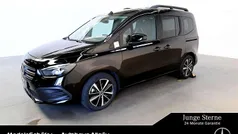 Loparitschwarz Gebraucht 2024 Mercedes T180 Progressive Van / Kleinbus | 28.850 € (Fairer Preis)