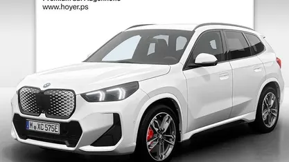 Gebraucht 2025 BMW iX1 M Sport SUV | 54.990 € (Fairer Preis)