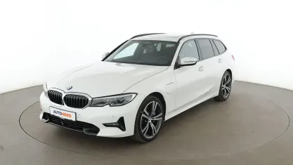 Gebraucht BMW 330e Sport Line 2021 Weiß Kombi