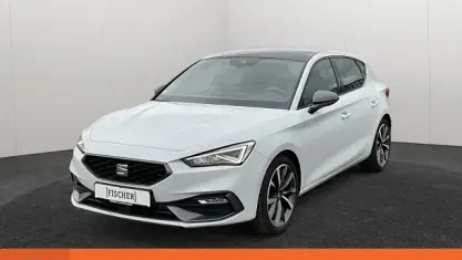 Gebraucht Seat Leon FR-Line 150 PS (110 kW) 2022 Weiss Limousine