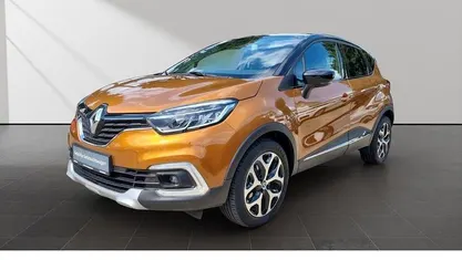 Orange Gebraucht 2020 Renault Captur Collection SUV | 13.490 € (Guter Preis)