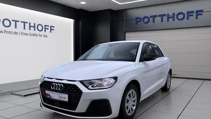 Gebraucht Audi A1 Sportback Design 95 PS (69 kW) 2021 Weiß Kleinwagen