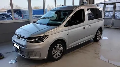 Reflexsilber metallic Gebraucht 2021 VW Caddy Life Van / Kleinbus | 23.499 € (Superpreis)