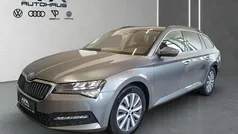 Grau Gebraucht 2022 Skoda Superb Ambition Kombi | 23.740 € (Fairer Preis)