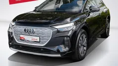 Mythosschwarz metallic Gebraucht 2023 Audi Q4 e-tron Ambiente SUV | 38.975 € (Fairer Preis)