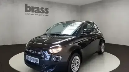 Usata Fiat 500e 69 kW (95 CV) 2022 Nero Berlina