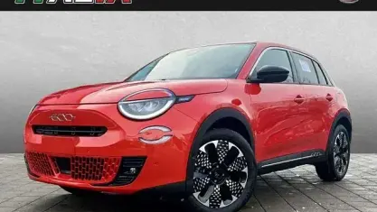 Gebraucht Fiat 600E La Prima 114 kW (156 PS) 2023 Orange Kleinwagen