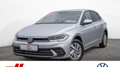 Gebraucht VW Polo Style 95 PS (69 kW) 2025 Silber Limousine