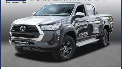Gebraucht Toyota HiLux Comfort 150 PS (110 kW) 2021 Grau Pickup