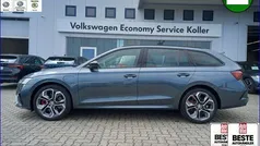 Grau Gebraucht 2021 Skoda Octavia RS Kombi | 28.370 € (Fairer Preis)