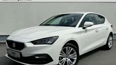 Weiss Gebraucht 2024 Seat Leon ST Style Kombi | 24.590 € (Fairer Preis)
