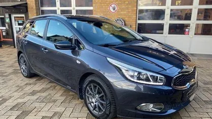 Gebraucht 2013 Kia Ceed Sportswagon Kombi | 9.490 €