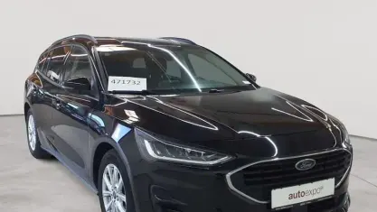 Gebraucht Ford Focus Cool & Connect 120 PS (88 kW) 2023 Schwarz Limousine