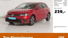 Rot Gebraucht 2024 VW Polo Move Limousine | 21.440 € (Fairer Preis)