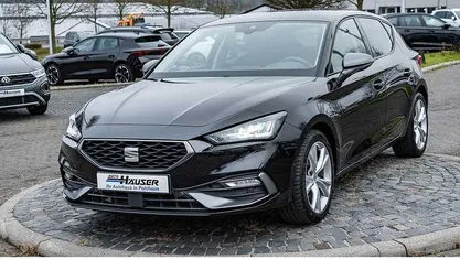 Schwarz Gebraucht 2023 Seat Leon FR Limousine | 19.875 € (Guter Preis)