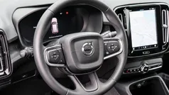 Schwarz Gebraucht 2024 Volvo EX40 Plus SUV | 49.640 € (Fairer Preis)