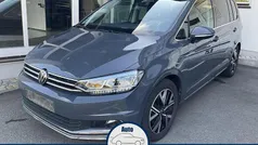 Delfingrau metallic Gebraucht 2023 VW Touran Highline Van / Kleinbus | 31.995 € (Fairer Preis)