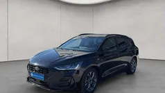 Agate black metallic Gebraucht 2024 Ford Focus ST-Line X Kombi | 26.980 € (Fairer Preis)