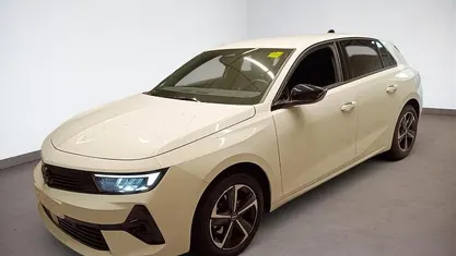 Gebraucht Opel Astra 131 PS (96 kW) 2024 Limousine