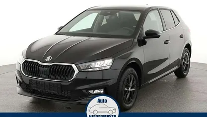 Gebraucht 2024 Skoda Fabia Selection Kleinwagen | 18.495 € (Fairer Preis)