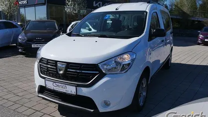 Gebraucht Dacia Dokker Comfort 131 PS (96 kW) 2020 Arktikweiß Van / Kleinbus