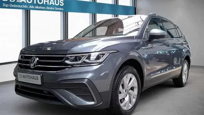 Gebraucht VW Tiguan Allspace Life 200 PS (147 kW) 2023 Grau SUV