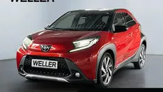 Chilli red perleffekt/dach nig Gebraucht 2022 Toyota Aygo X-plore Kleinwagen | 15.990 € (Fairer Preis)
