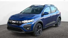 Perlmuttschwarz Gebraucht 2025 Dacia Sandero Expression Kleinwagen | 18.877 € (Fairer Preis)