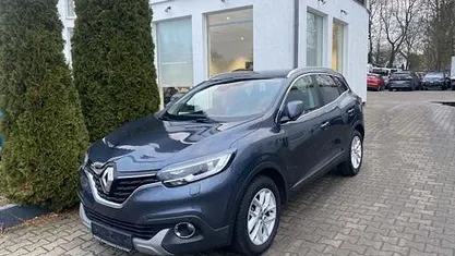 Titaniumgrau metallic Gebraucht 2017 Renault Kadjar XMOD SUV | 9.990 € (Fairer Preis)
