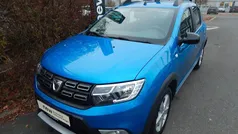 Blau Gebraucht 2020 Dacia Sandero Celebration Limousine | 13.210 € (Fairer Preis)