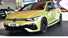 Limonengelb schwarz Gebraucht 2024 VW Golf VIII Edition Kleinwagen | 47.990 € (Fairer Preis)