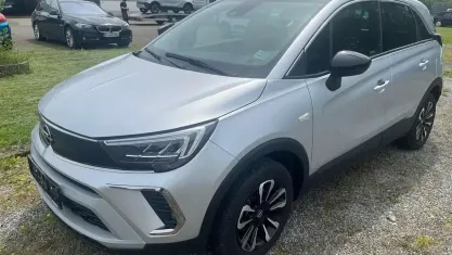 Gebraucht Opel Crossland Elegance 110 PS (80 kW) 2024 Lackierung aluminiumgrau/meta SUV