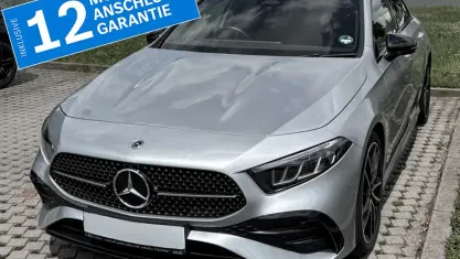 Gebraucht Mercedes A200 AMG 150 PS (110 kW) 2025 Metalliclack hightechsilber Limousine