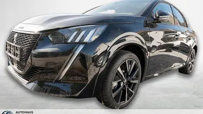 Gebraucht Peugeot e-208 GT 100 kW (136 PS) 2023 Schwarz Kleinwagen