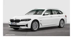 Weiß Gebraucht 2022 BMW 530 Luxury Line Kombi | 36.790 € (Guter Preis)