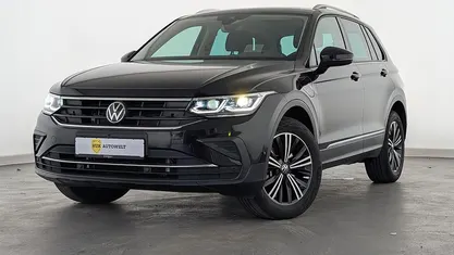 Gebraucht VW Tiguan Life 245 PS (180 kW) 2023 SUV