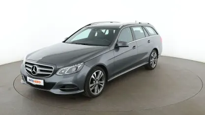 Gebraucht Mercedes E220 Avantgarde 170 PS (125 kW) 2016 Grau Kombi