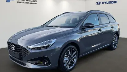Neu Hyundai i30 Comfort 140 PS (102 kW) 2025 Grau Kombi