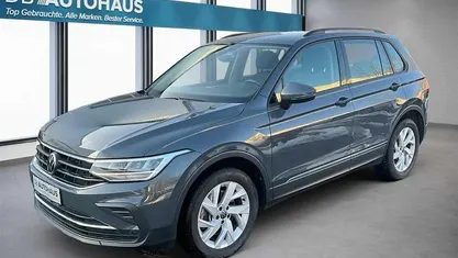 Gebraucht VW Tiguan Life 190 PS (139 kW) 2023 SUV