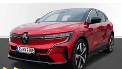 Rot nnp schwarz Gebraucht 2023 Renault Mégane Techno Limousine | 32.980 € (Fairer Preis)
