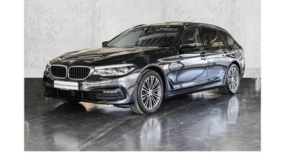 Gebraucht BMW 520 Sport Line 190 PS (139 kW) 2018 Kombi