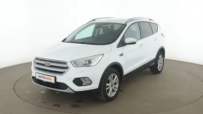 Weiß Gebraucht 2019 Ford Kuga Cool & Connect SUV | 15.810 € (Fairer Preis)