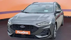 Grau Gebraucht 2024 Ford Focus ST-Line Kombi | 21.460 € (Guter Preis)