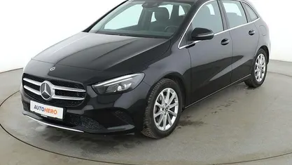 Gebraucht Mercedes B200 Progressive 163 PS (119 kW) 2021 Schwarz Van / Kleinbus