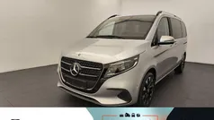 Hightechsilber metallic Gebraucht 2024 Mercedes V250 Style Van / Kleinbus | 67.890 € (Guter Preis)